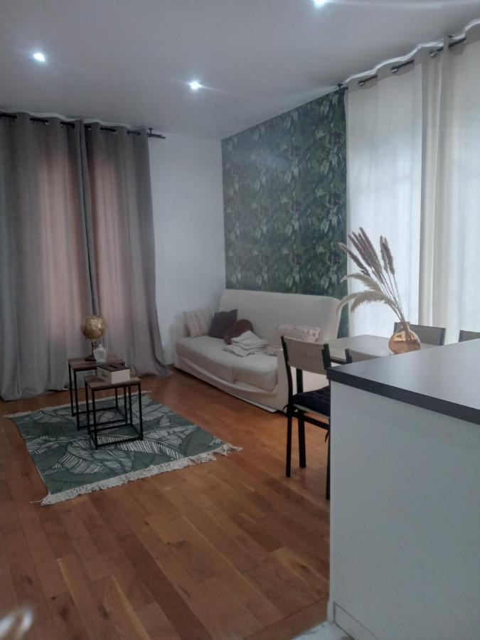 Joli Appartement De Vacances Écouen Zewnętrze zdjęcie