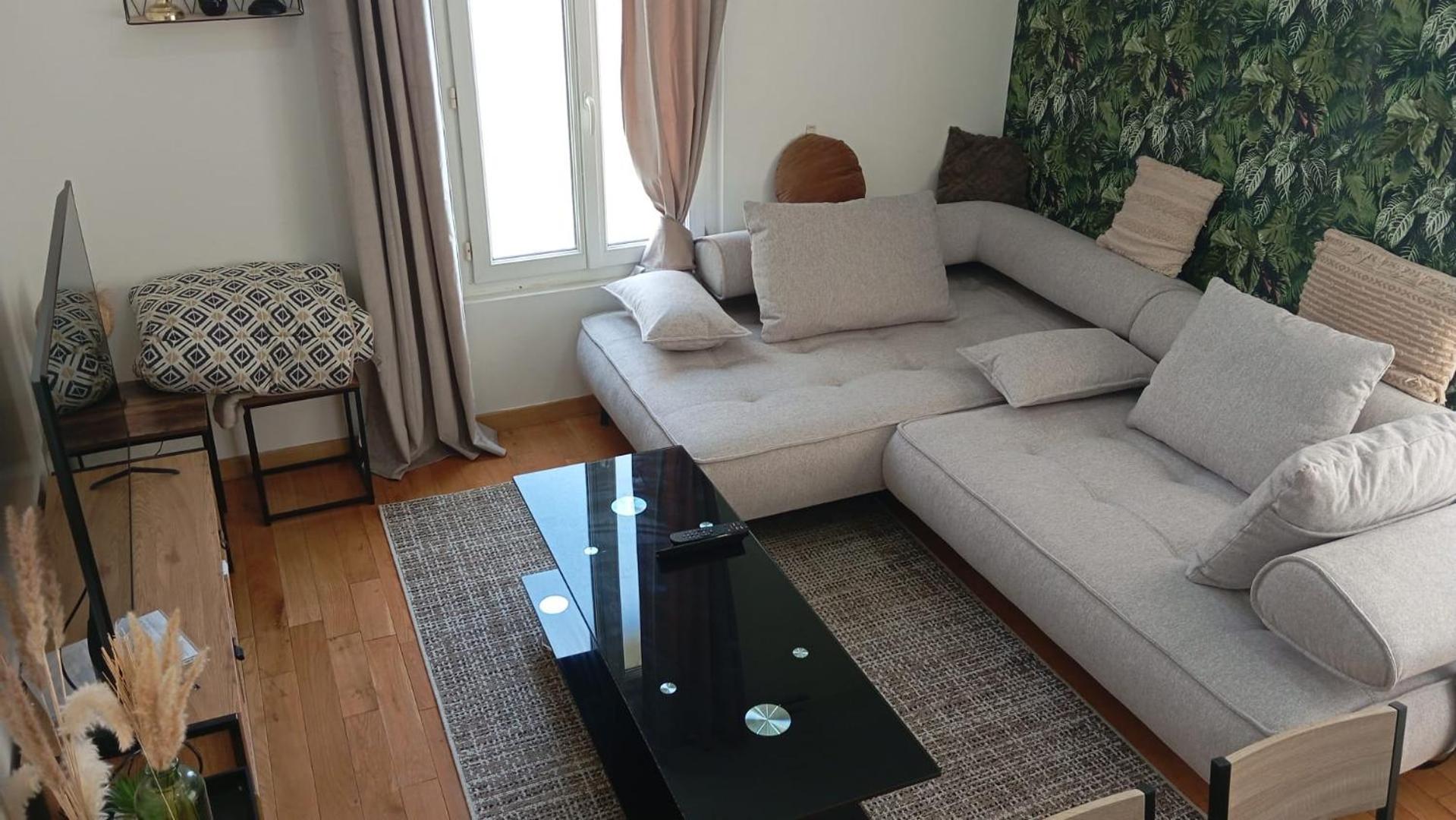 Joli Appartement De Vacances Écouen Zewnętrze zdjęcie
