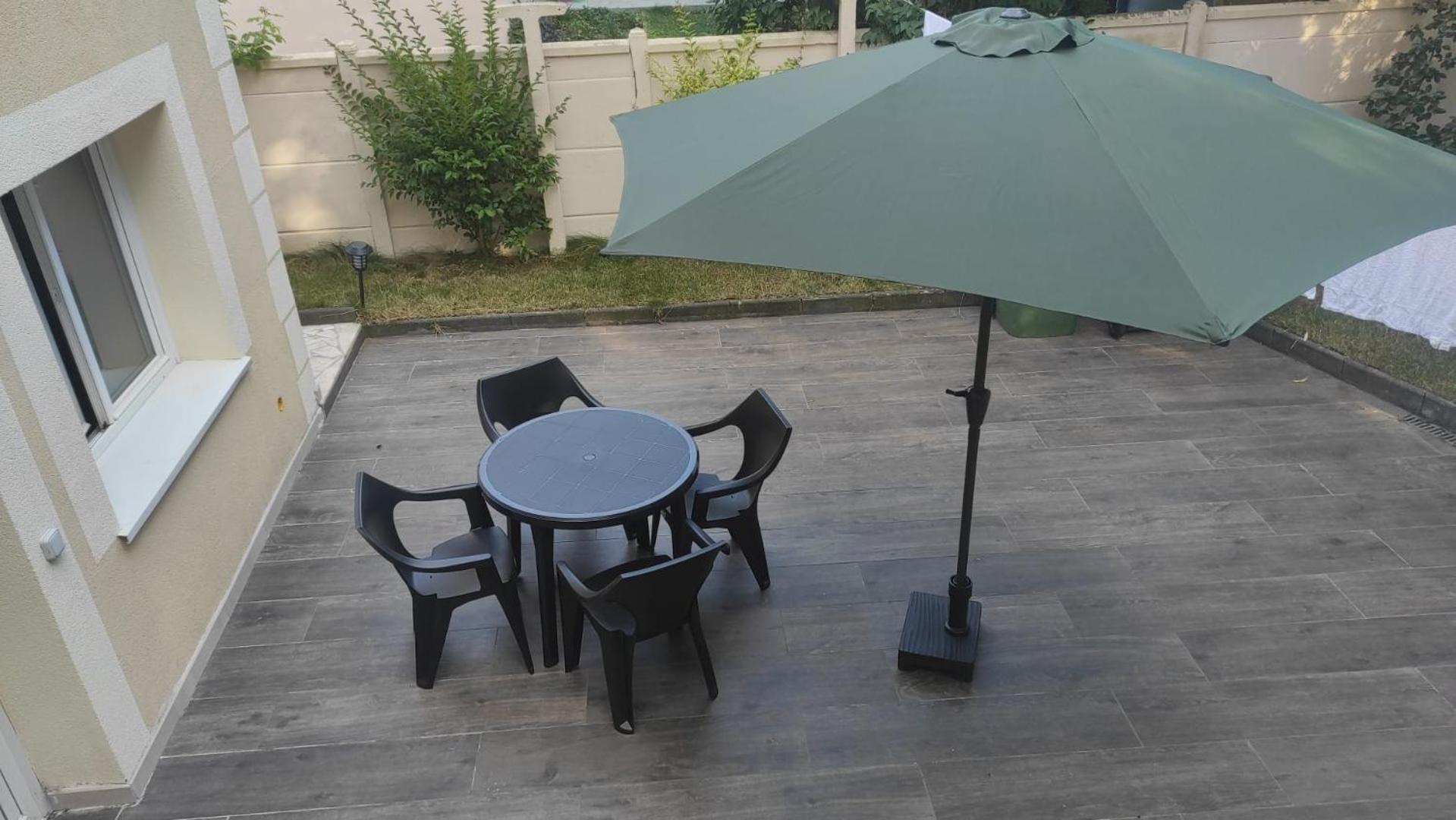 Joli Appartement De Vacances Écouen Zewnętrze zdjęcie